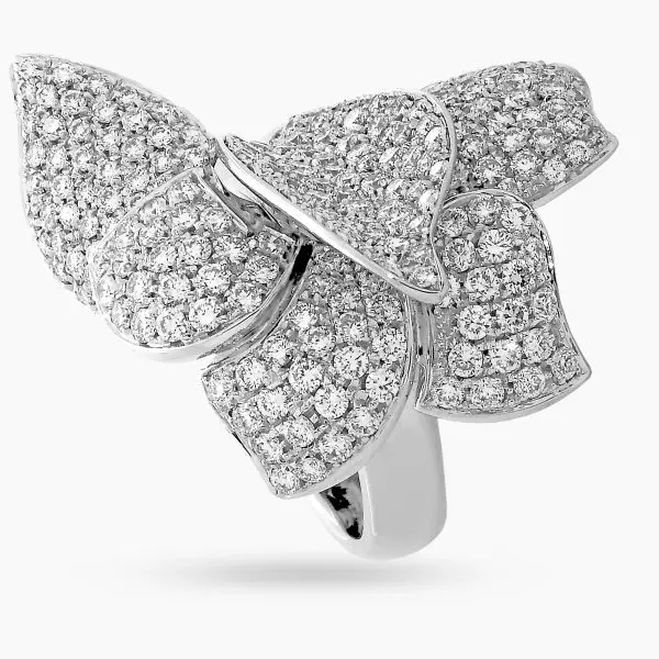 Flower Pavé Diamond Ring