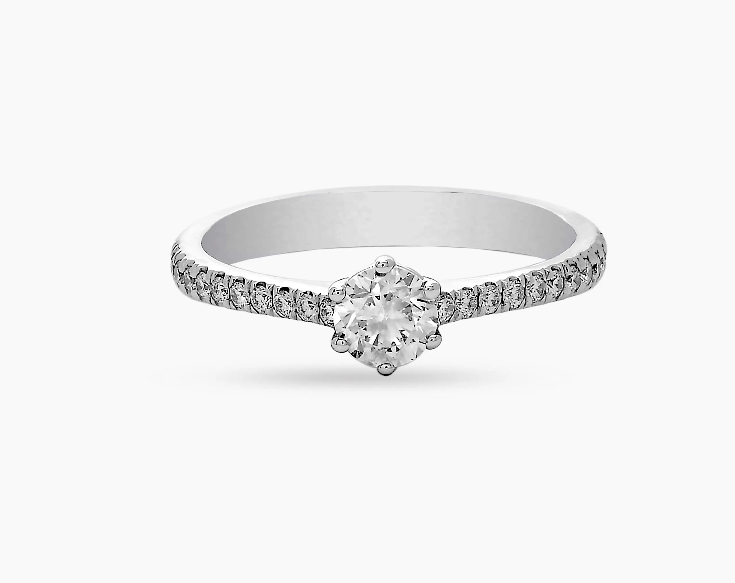 Solitaire Diamond Ring with Side Stones