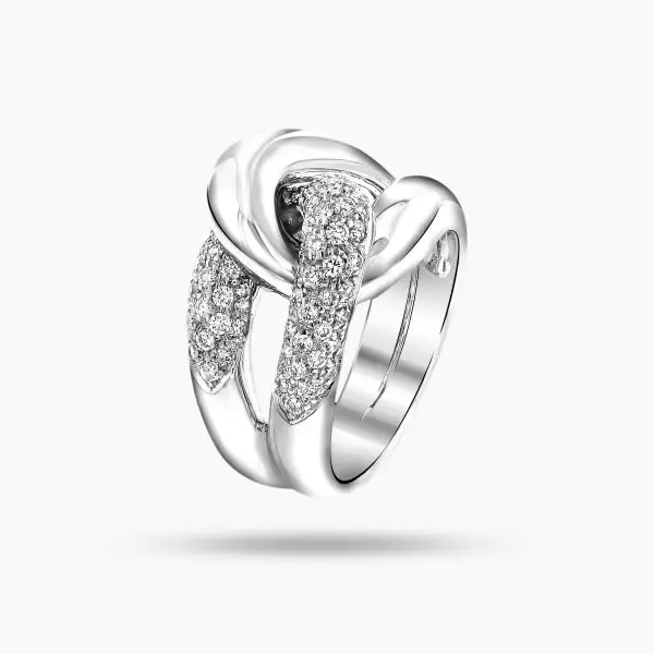 Interlocking Gourmette Ring with Diamonds