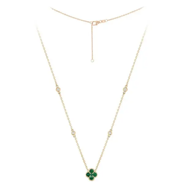 4-Clover Necklace in Yellow Gold with Round Diamonds and Green Emeralds