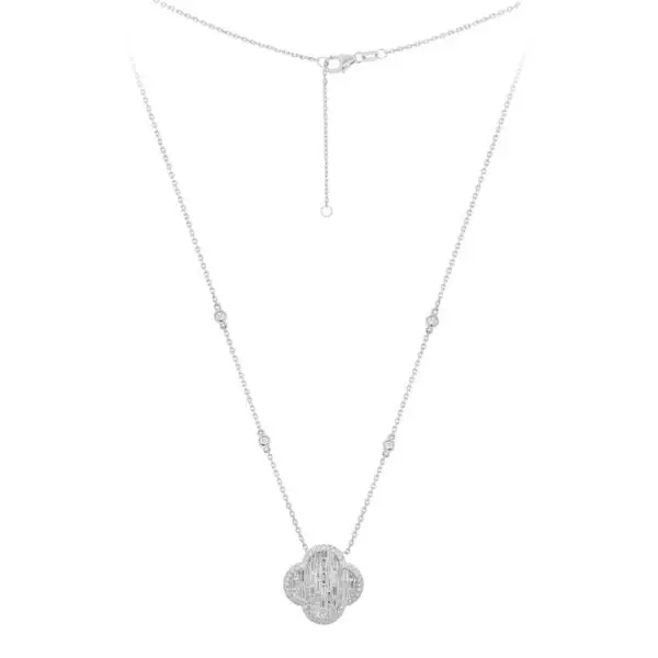4-Clover Necklace in White Gold with Round and Baguette Shape Diamonds
