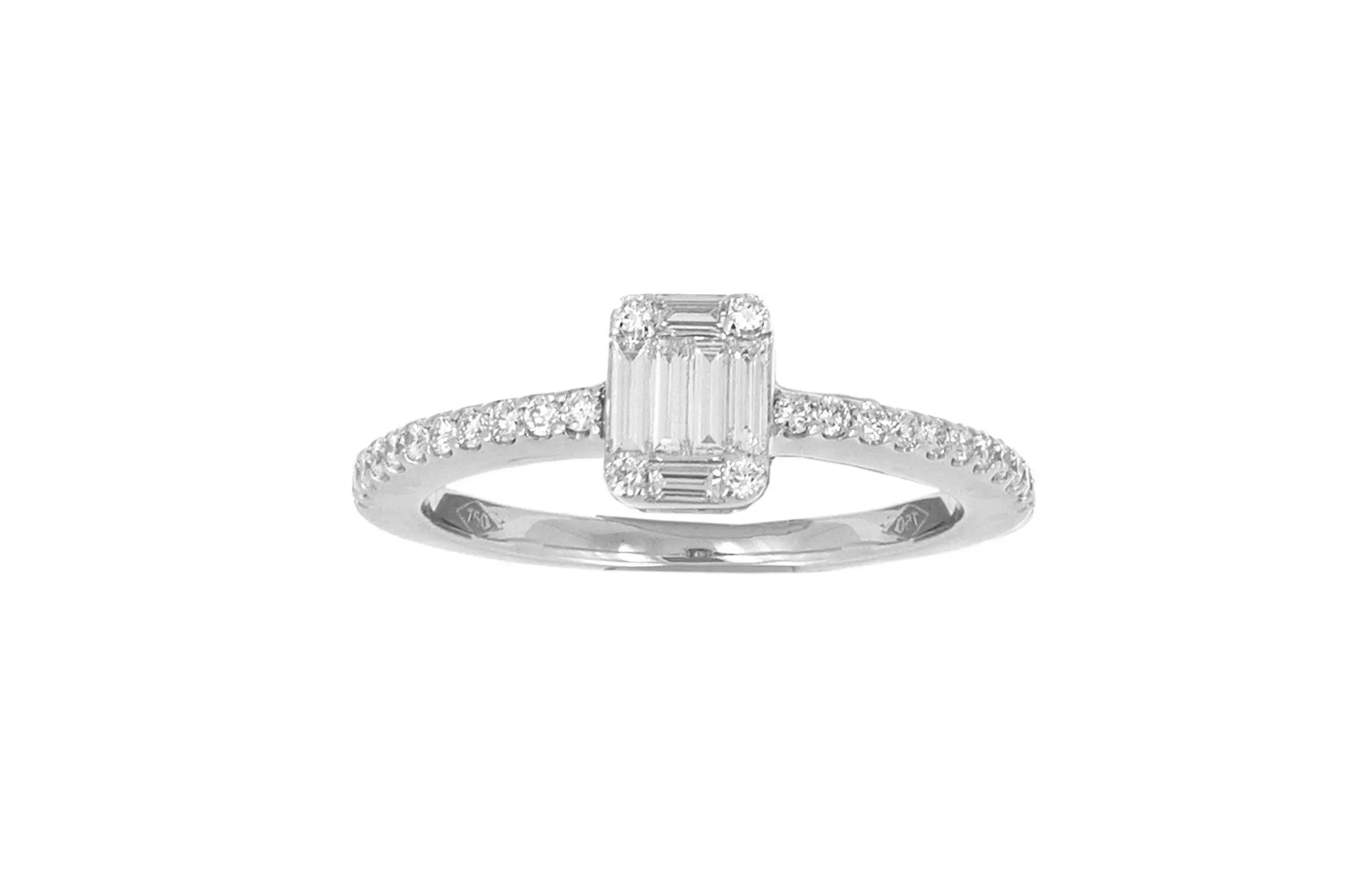 Ring in White Gold with Round and Baguette Shape Diamonds