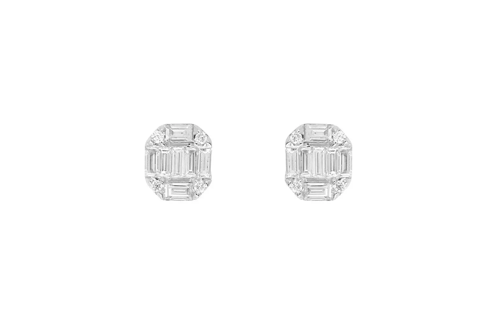 Ear Studs in White Gold with Round and Emerald Shape Diamonds
