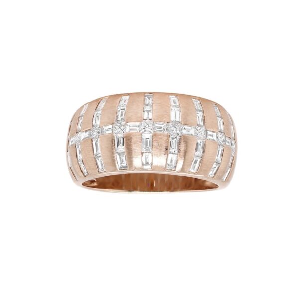 Ring in Brushed Rose Gold with Round and Baguette Shape Diamonds