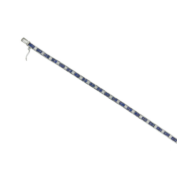 Bracelet in White Gold with Princess Shape Diamonds and Princess Blue Sapphires