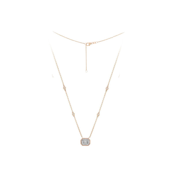 Necklace in Rose Gold with Round and Octagonal Trapezium Shape Diamonds