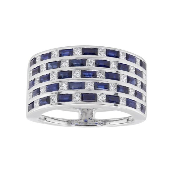 Ring in White Gold with Blue Sapphire Baguette and Princess shaped Diamonds